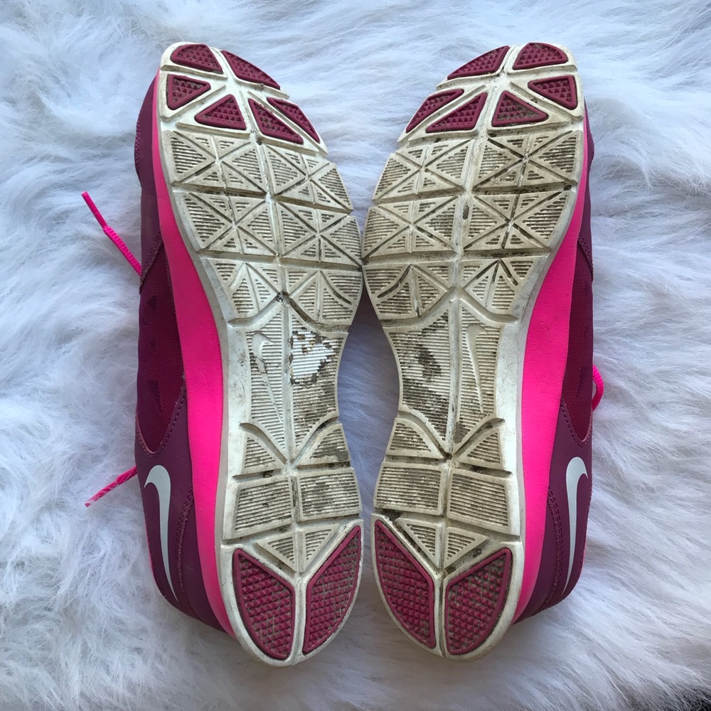 Magenta NIKE shoes - Picture 5 of 6